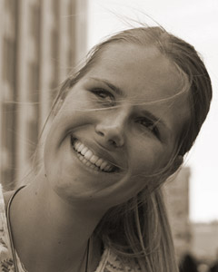 Anita Van Hoitten – Food Writer